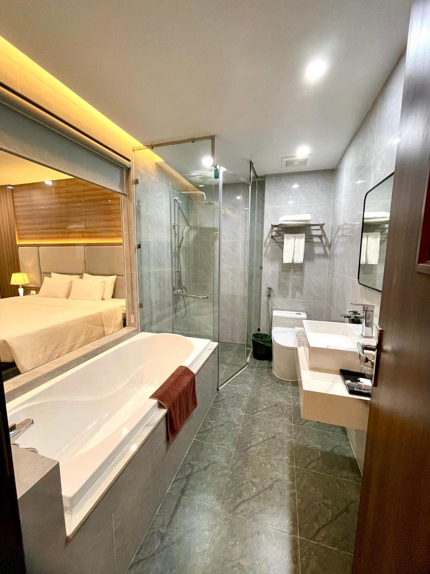 Central Halong Hotel Ha Long Exterior photo